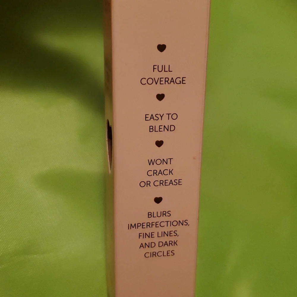 Beauty Creations Flawless Stay Concealer Full Coverage C20